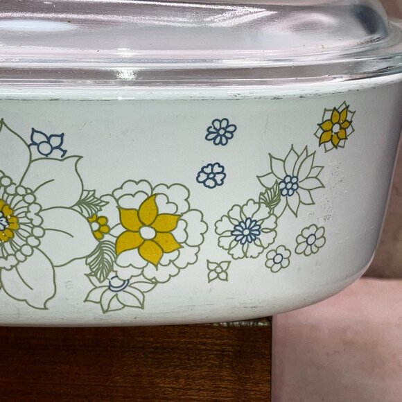 Vintage 1970’s Corningware A-2-B With Lid 2 Quart Casserole Dish Floral Bouquet - Picture 4 of 13